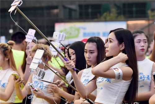 發(fā)布會(huì)活動(dòng)為什么成為網(wǎng)紅直播的新領(lǐng)地